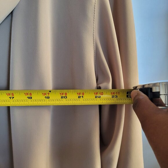 Gallery Woman Long- Hooded Light Beige Overcoat w/Removable Hood Liner (2X) - Picture 2 of 14